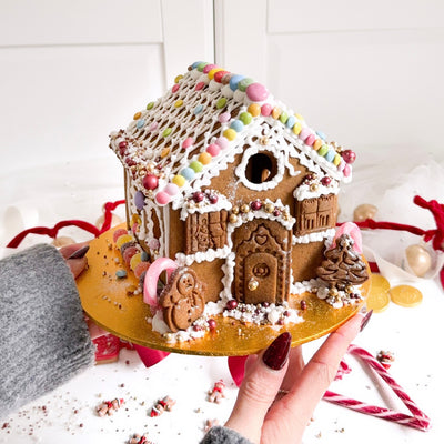 gingerbread house kit
