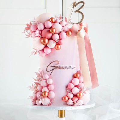 Bauble Celebration Cake by Chell